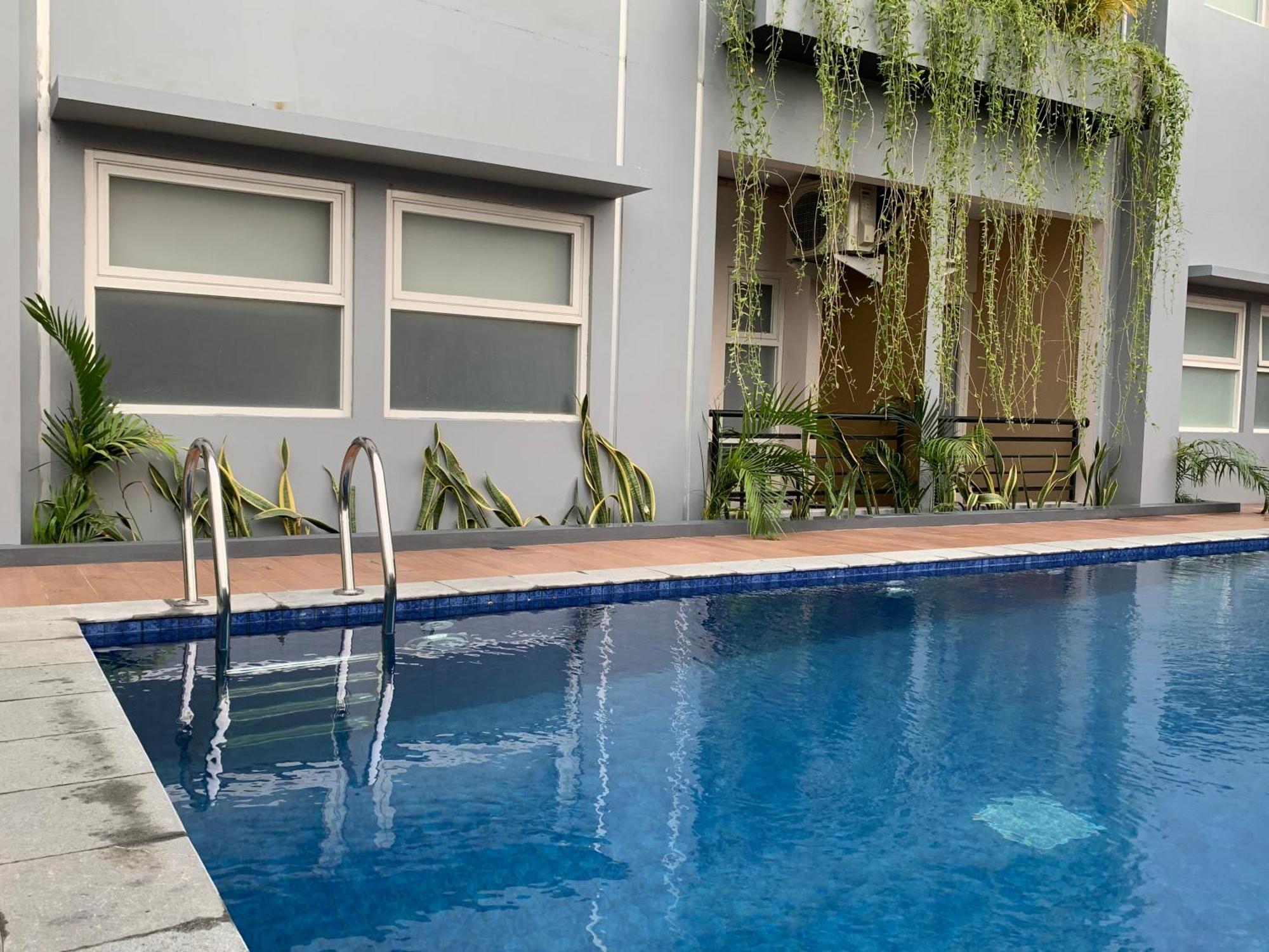 Aj Boutique Hotel Yogyakarta Bagian luar foto